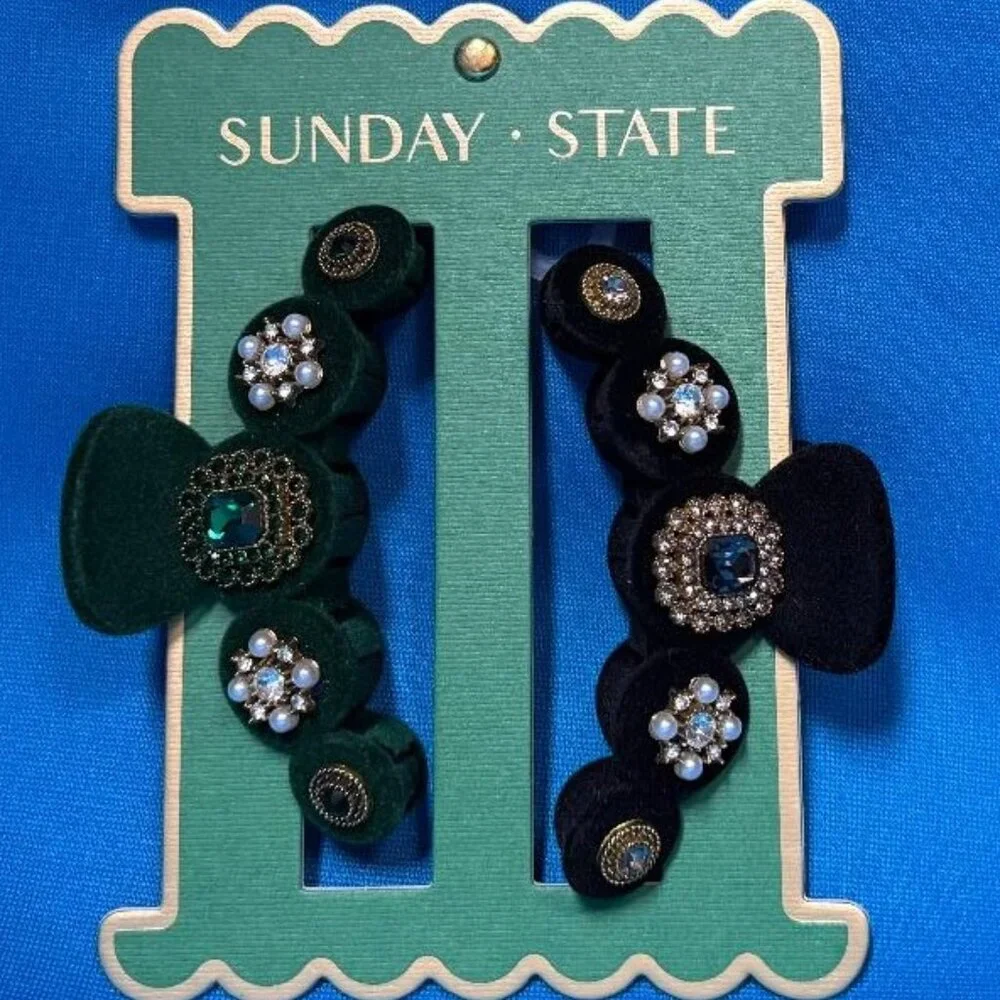 NEW GORGEOUS 2 PK GREEN & BLACK HAIR CLIPS W/ JEWEL / GEMSTONE PEARL TYPE BLING